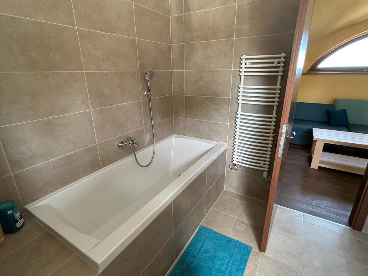 Borbora Borhaz Villa Vaszoly Ngoại thất bức ảnh